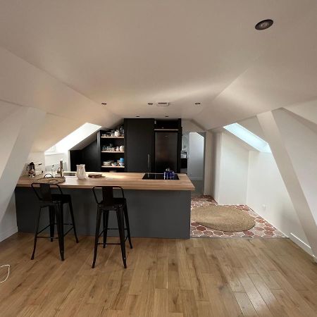 Sur Les Toits De Fontainebleau - Hypercentre Apartment Ngoại thất bức ảnh