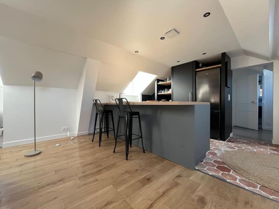 Sur Les Toits De Fontainebleau - Hypercentre Apartment Ngoại thất bức ảnh