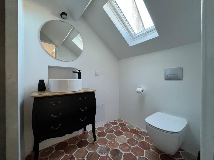 Sur Les Toits De Fontainebleau - Hypercentre Apartment Ngoại thất bức ảnh