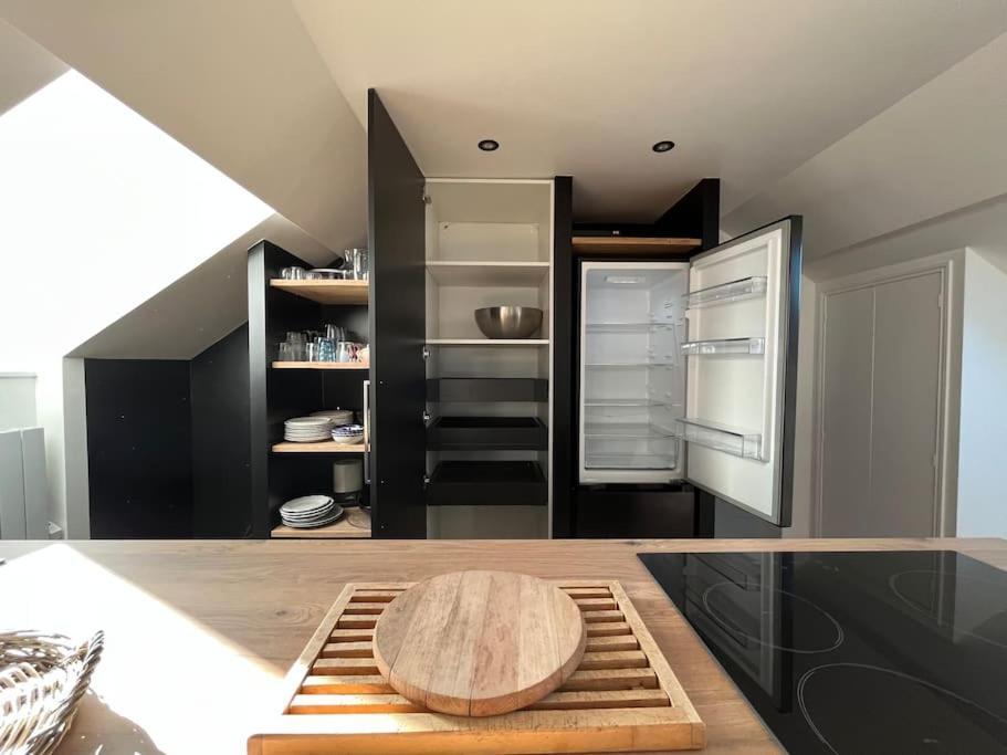 Sur Les Toits De Fontainebleau - Hypercentre Apartment Ngoại thất bức ảnh
