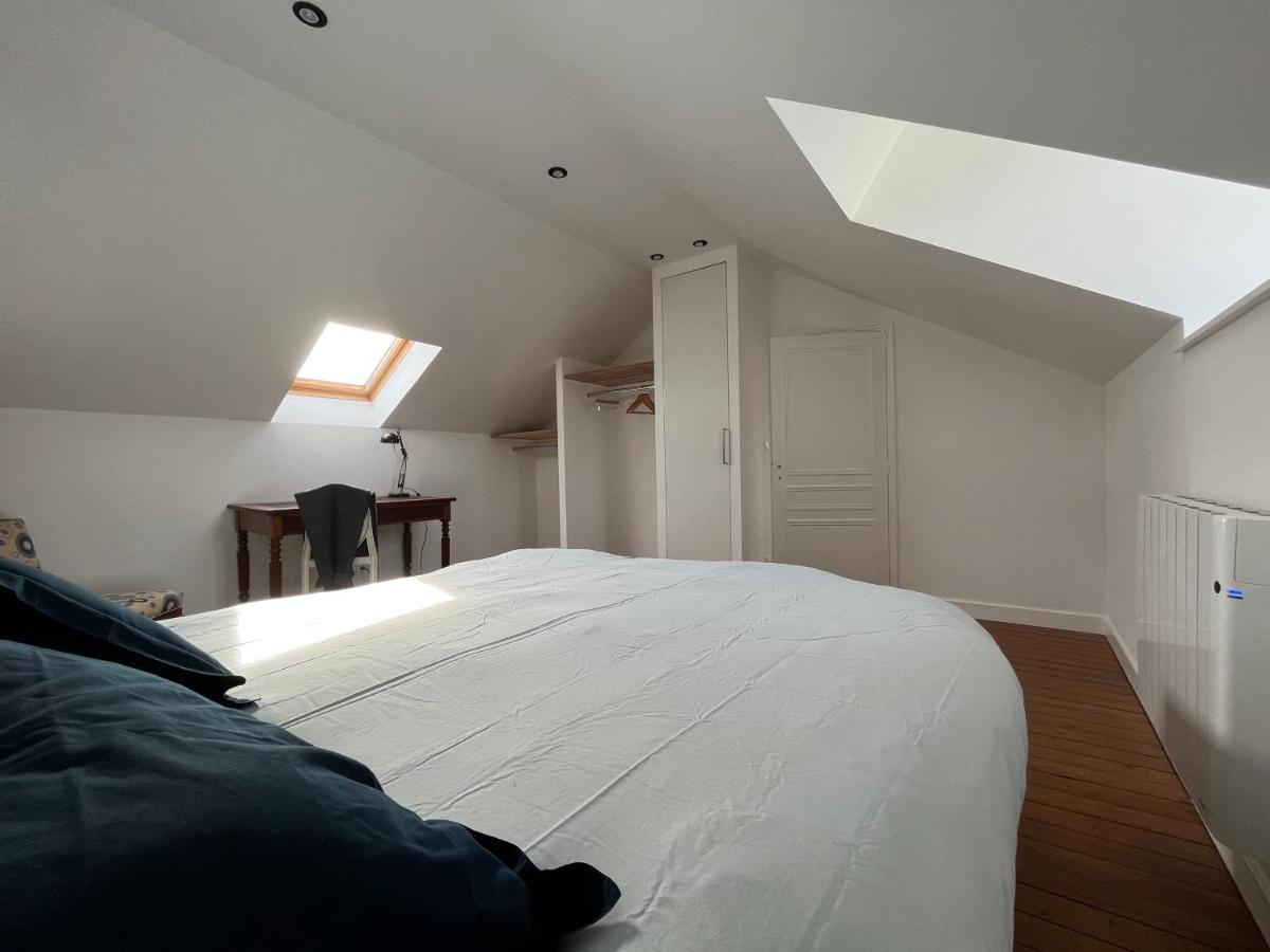 Sur Les Toits De Fontainebleau - Hypercentre Apartment Ngoại thất bức ảnh